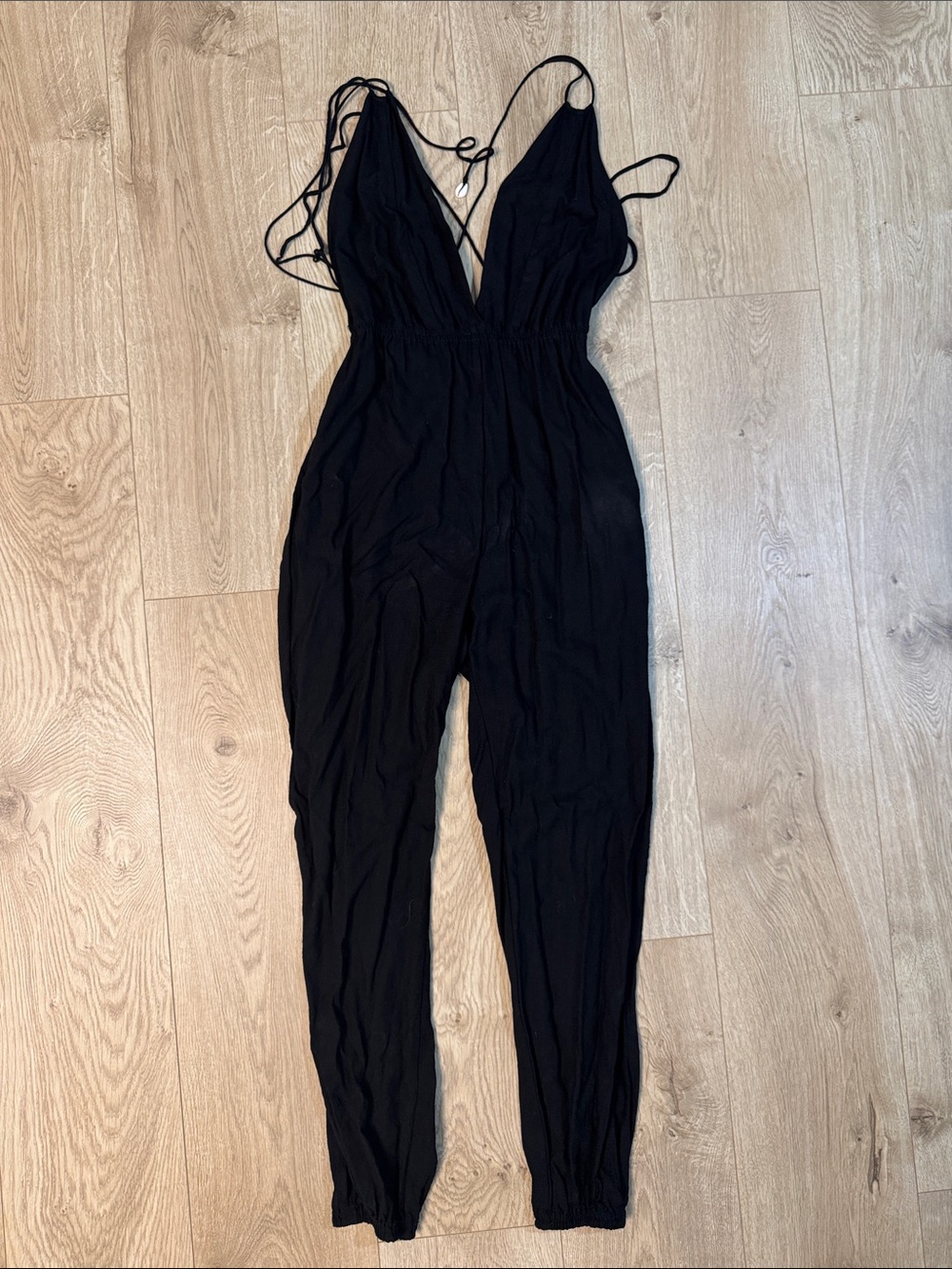 Revolve “Indah” beach cover up romper S